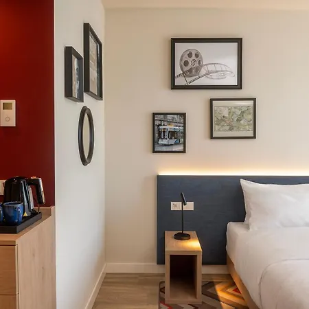 Hampton By Hilton North 3*