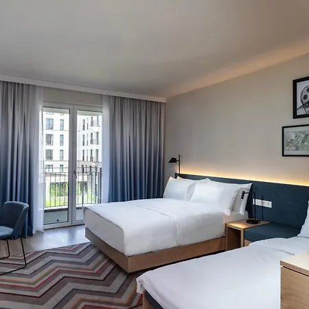 Hampton By Hilton North 3*